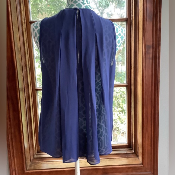 BCBG Shirt - Picture 3 of 3